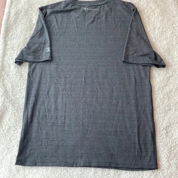 💚 LOT OF 2  Men’s Champion Vapor Quarter Zip & Mesh Graphic Tee, Size M - Picture 16 of 16